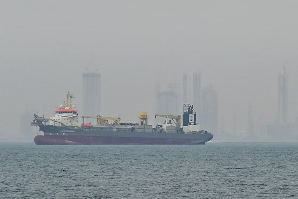 Cape Route Emerges as New Normal for Global Shipping After Hormuz Closure