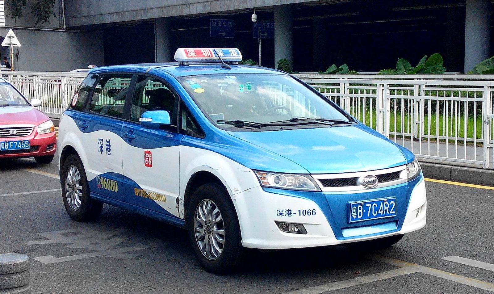 China Sets 2035 Target for Electric Vehicle Dominance, Backed by Strong Manufacturing Data