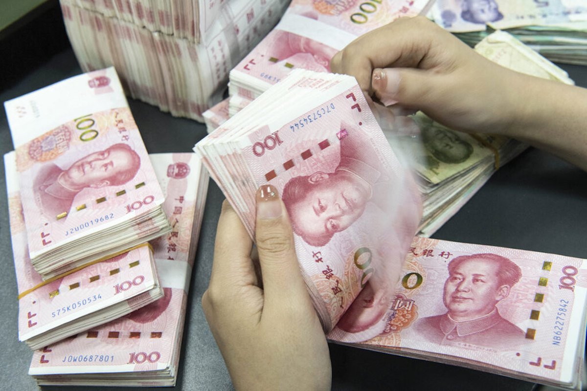 China shifts corporate credit from supply chains to banks