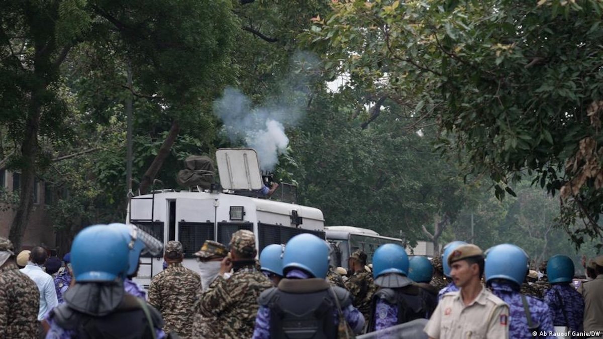 Delhi Police Crack Down on Youth-Led 'Cockroach' Protesters Demanding Education Minister's Resignation