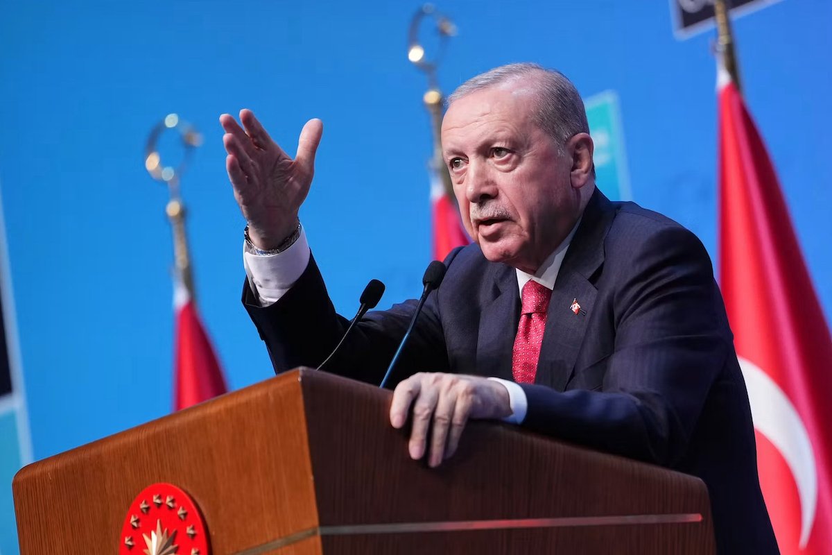 Erdogan's diplomatic balancing act: NATO member, Shanghai hopeful