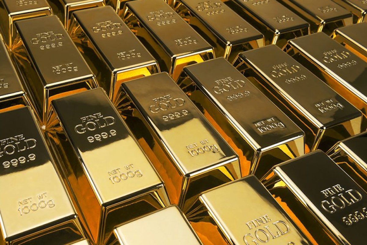 Gold's Plunge Tests Asia's Central Bank Reserve Strategy