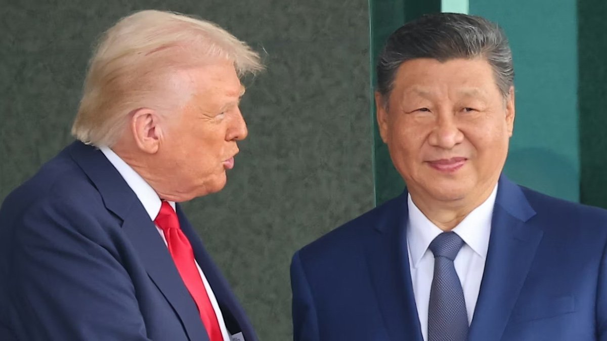 Hormuz Blockade Raises Stakes Ahead of Trump-Xi Summit