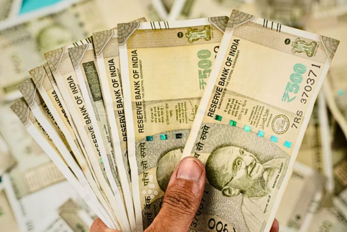 India's Rupee Under Siege as Iran Conflict Exposes Economic Vulnerabilities