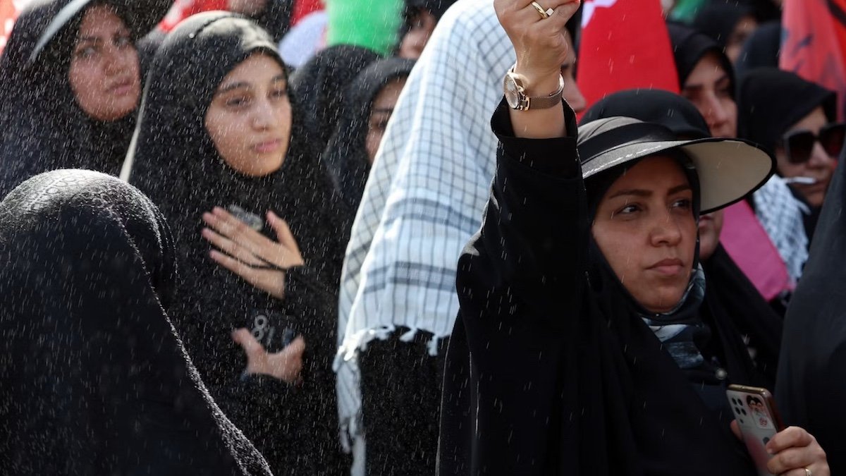 Iran and US Both Claim Victory as Mourning for Khamenei Overlaps with July 4th
