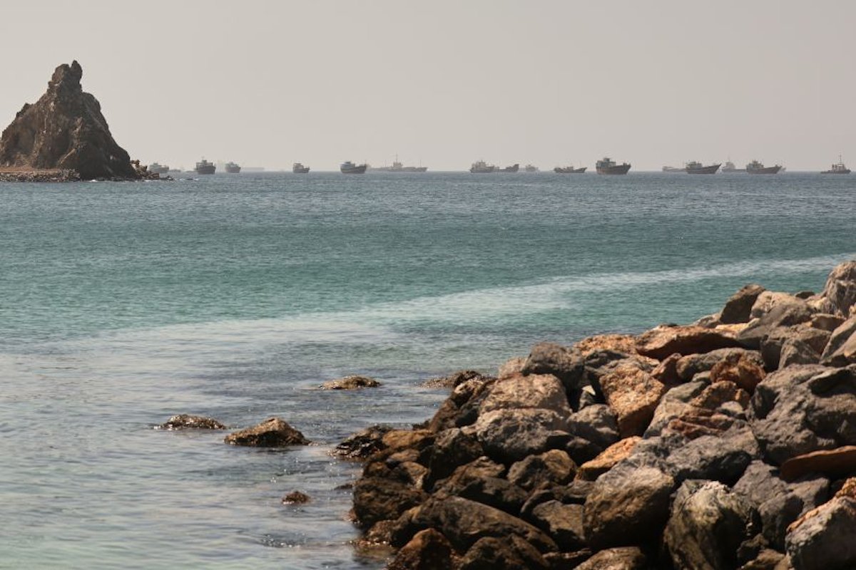 Iran's Strait of Hormuz Gambit Faces Rising Regional Pushback