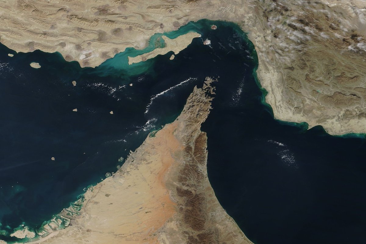 Iran's Strait of Hormuz Toll Plan Faces Legal and Practical Hurdles