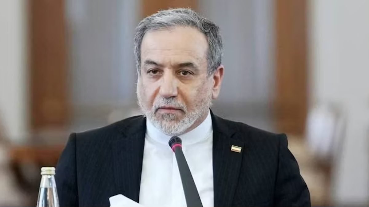 Iranian Foreign Minister Mocks Trump's Strait of Hormuz Toll Plan