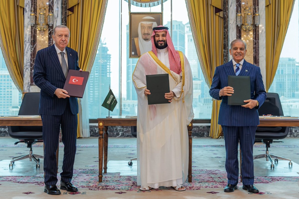 Makkah Agreement's Fate Hinges on Lessons from RCD's Failure