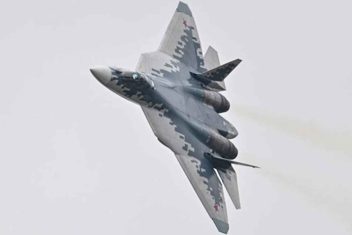 Russia's Su-57 Offer to India: Stealth Capability vs. Production Reality