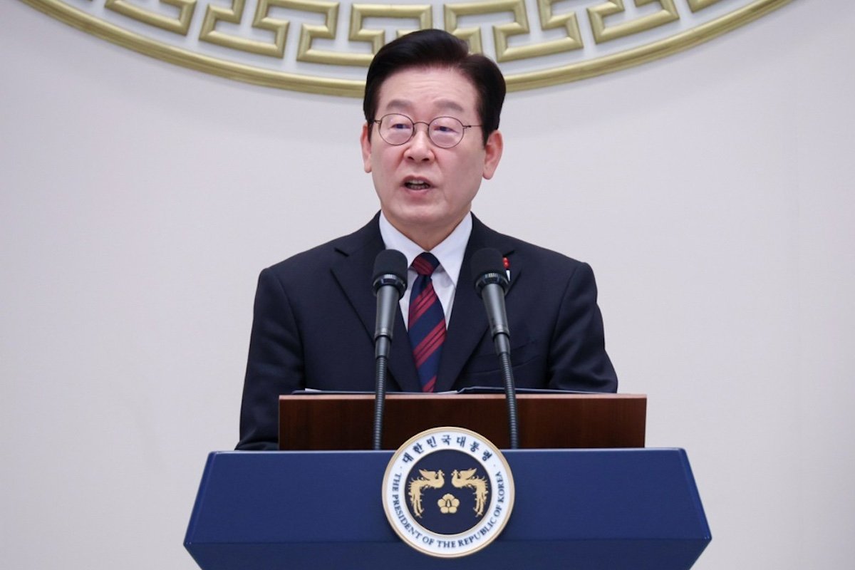 South Korea's New Fake-News Law Tests the Limits of Democratic Power