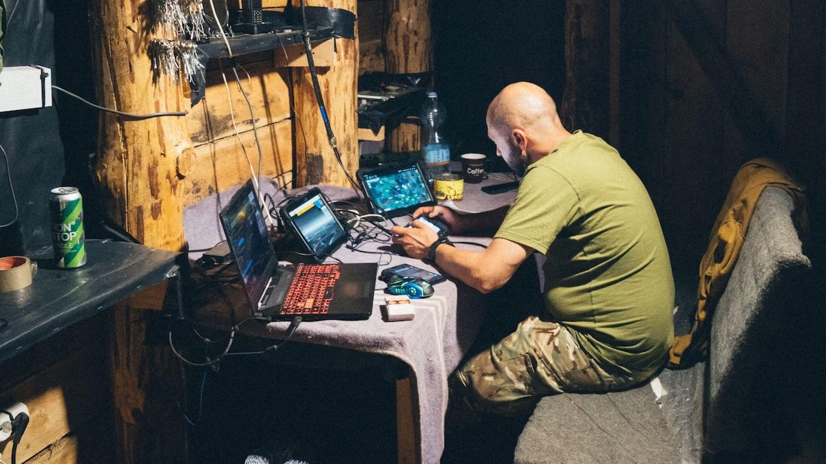 Starlink speed limits threaten Ukraine's drone war and expose US policy shift