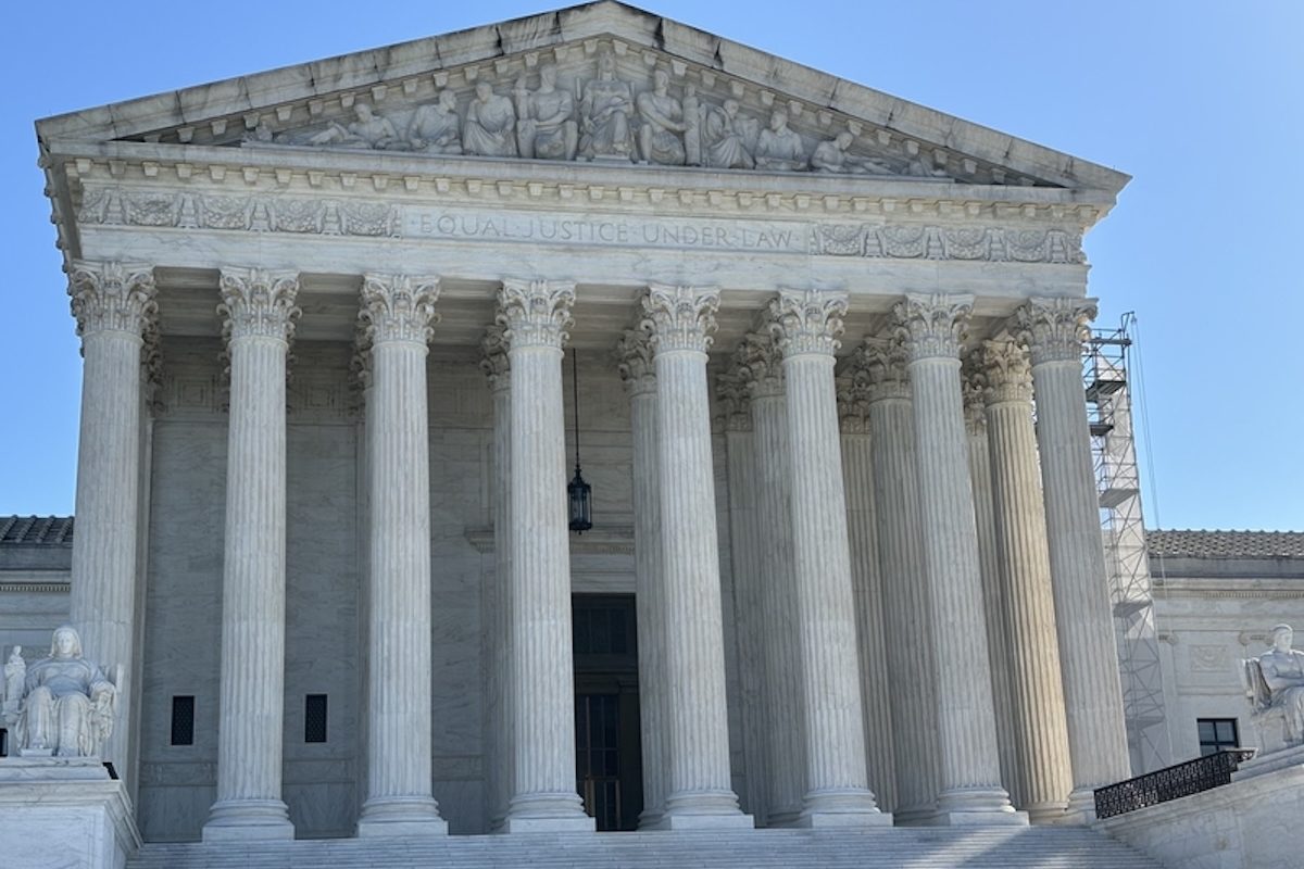 US Supreme Court Strikes Down Trump Tariffs, Impacting Asian Trade Partners