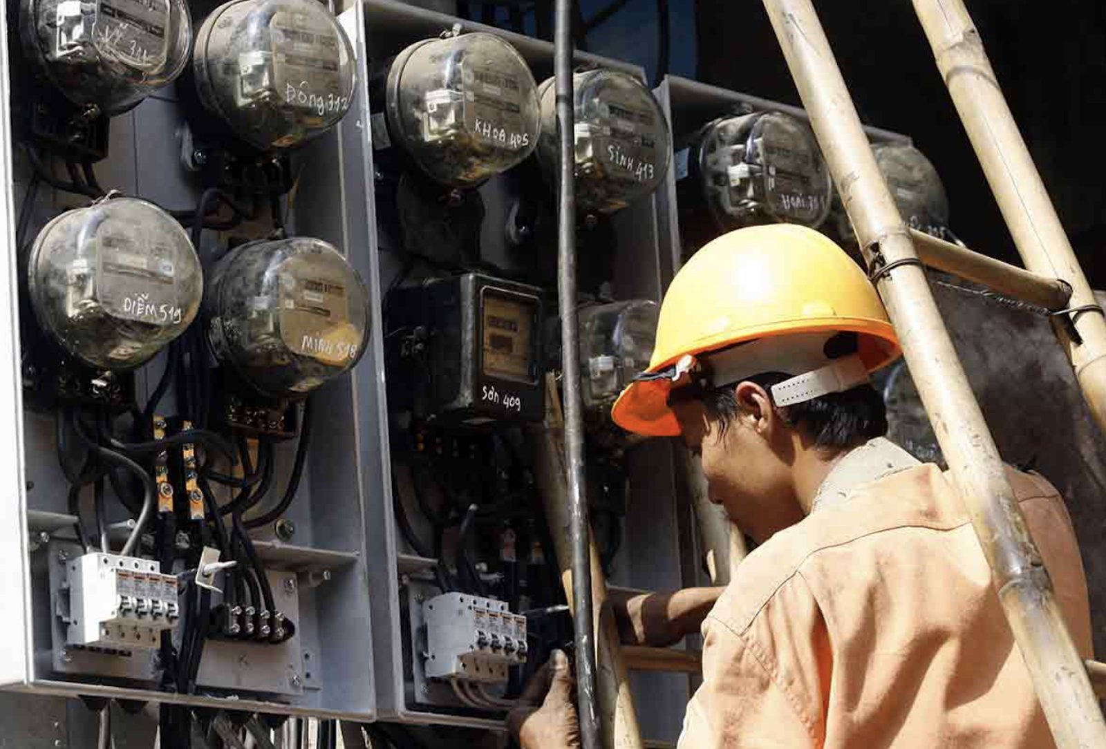 Vietnam's Power Bill Exposes the Contradiction in Its Market Economy Bid