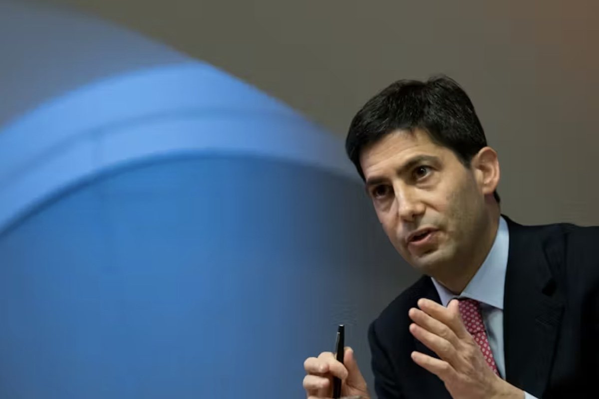 Warsh's Fed Nomination Signals Potential Shift in Central Bank Communication Strategy